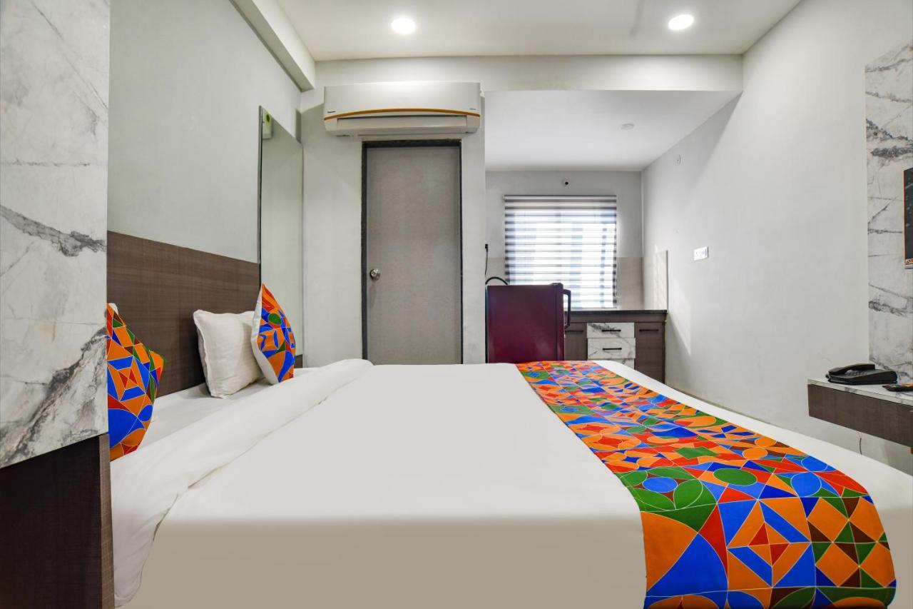 Fabhotel Dev'S Inn Индаур Экстерьер фото